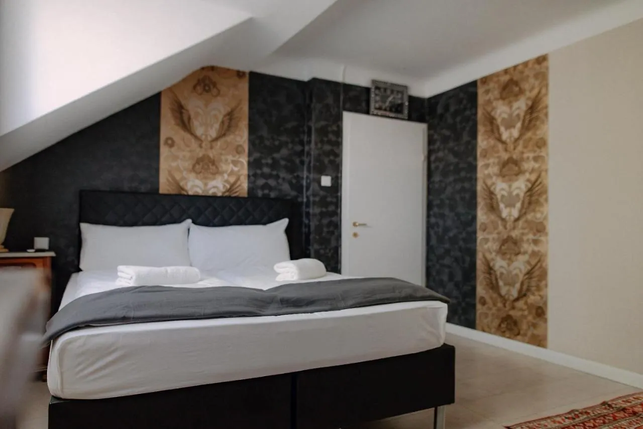 Guest house Elegant&Hu Hotel Vienna