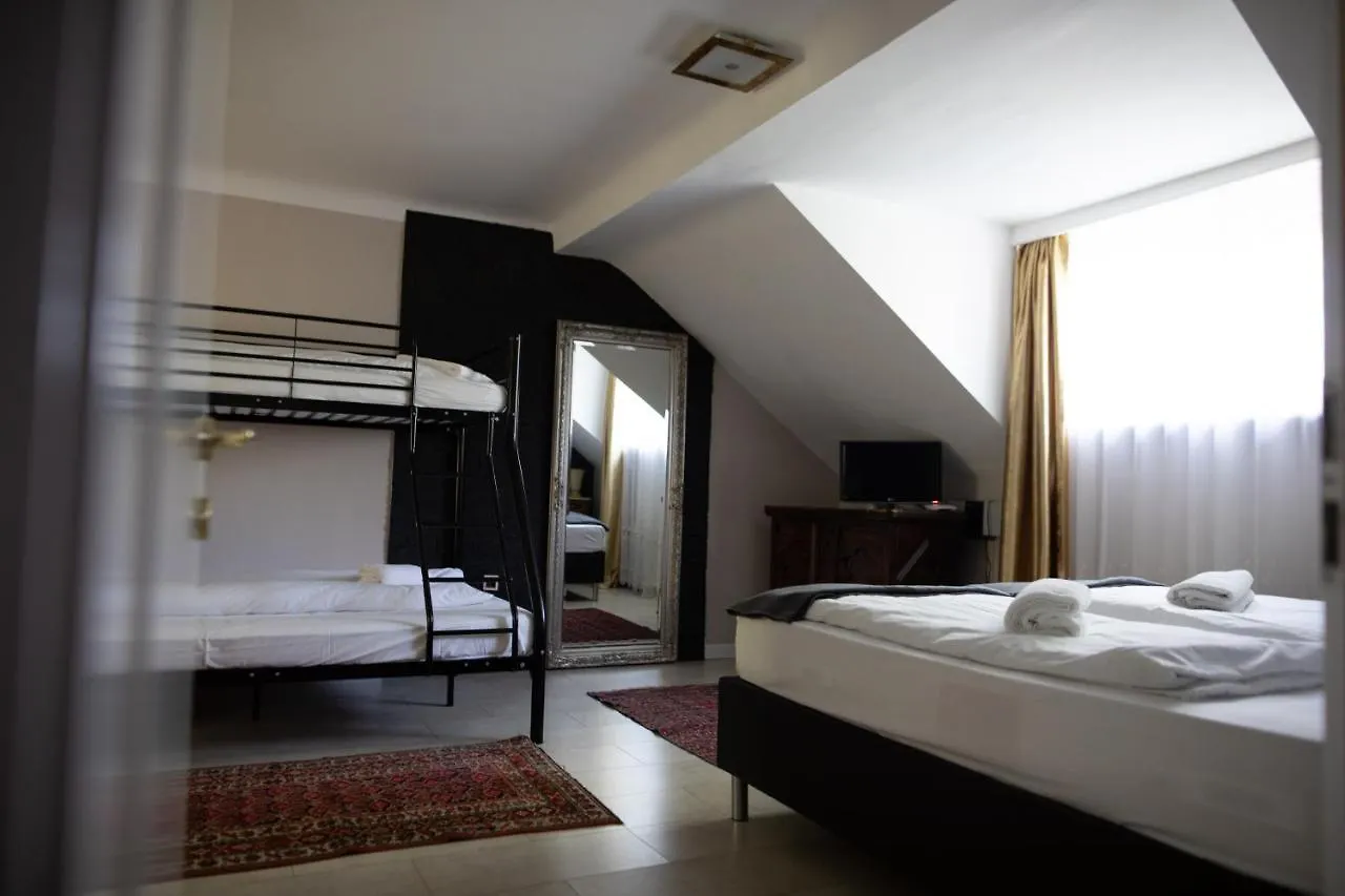 Guest house Elegant&Hu Hotel Vienna